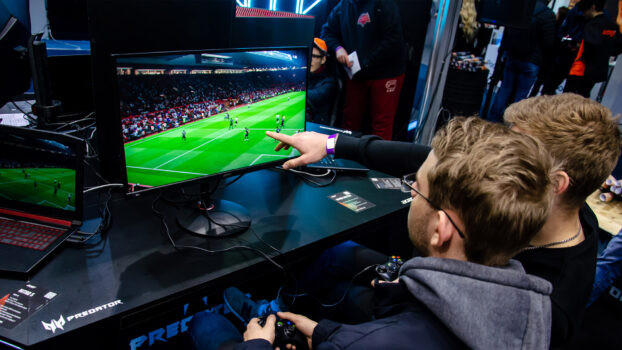 The Psychology of Success in EA FC and Other Esports Games